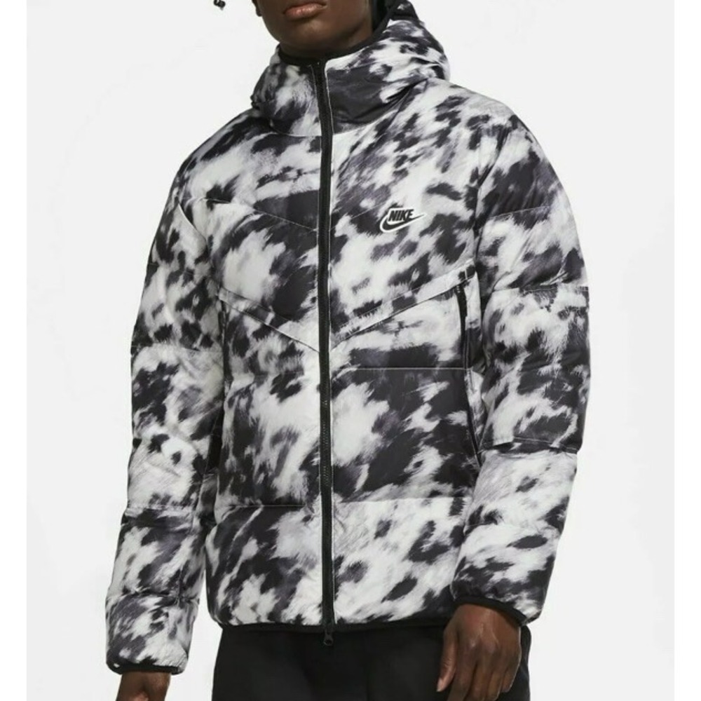 Nike Shield Men's Sz XS B&W Camouflage Down Fill Windrunner Jacket $220 CU4406